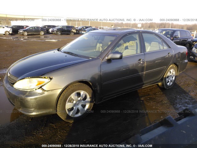 4T1BE32K54U899426 - 2004 TOYOTA CAMRY LE/XLE/SE GRAY photo 2