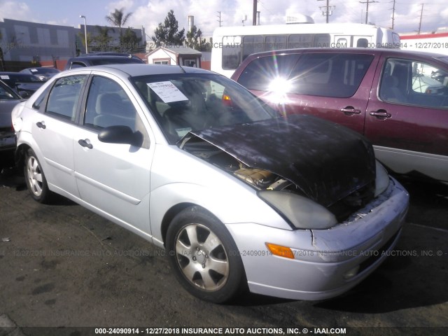 1FAFP38321W242072 - 2001 FORD FOCUS ZTS SILVER photo 1