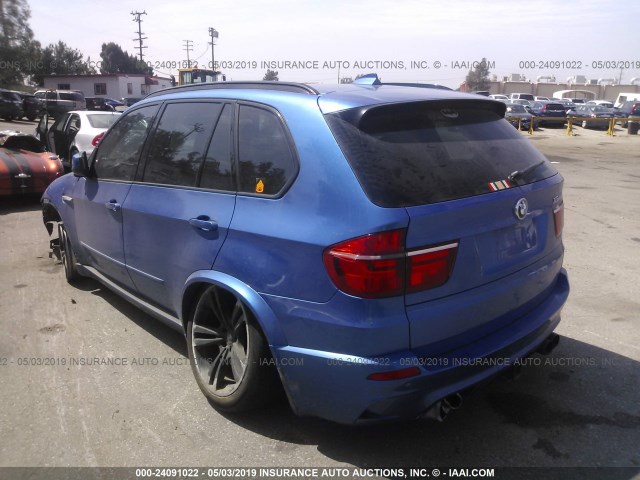 5YMGY0C56BLK26115 - 2011 BMW X5 M BLUE photo 3