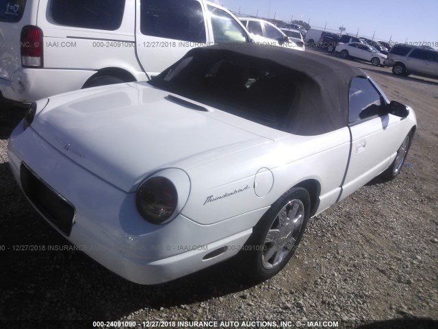 1FAHP60A93Y106551 - 2003 FORD THUNDERBIRD  WHITE photo 4