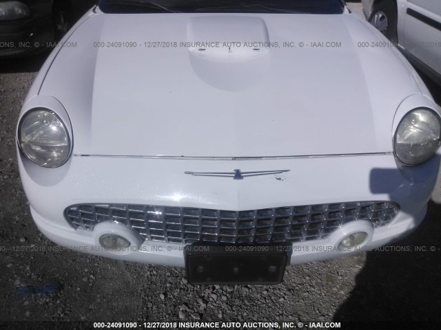 1FAHP60A93Y106551 - 2003 FORD THUNDERBIRD  WHITE photo 6