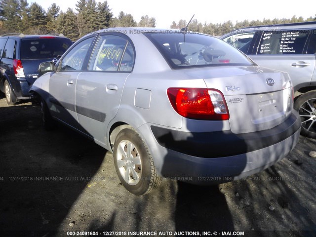 KNADE123286374096 - 2008 KIA RIO LX/SX SILVER photo 3