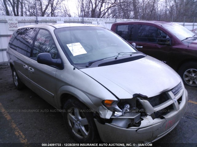 2D4GP44L55R463404 - 2005 DODGE GRAND CARAVAN SXT TAN photo 1