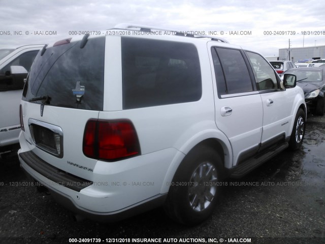 5LMFU27RX4LJ42982 - 2004 LINCOLN NAVIGATOR WHITE photo 4