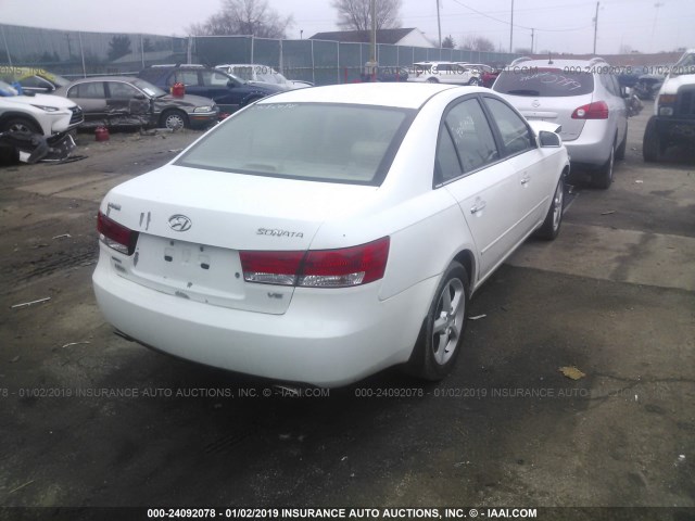 5NPEU46F57H160398 - 2007 HYUNDAI SONATA SE/LIMITED WHITE photo 4