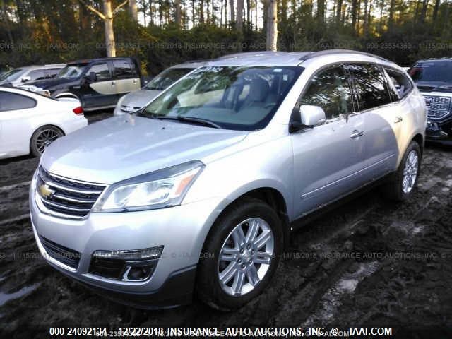 1GNKRGKD2EJ150546 - 2014 CHEVROLET TRAVERSE LT SILVER photo 2