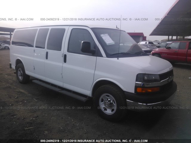 1GAZG1FG5D1142530 - 2013 CHEVROLET EXPRESS G3500 LT WHITE photo 1