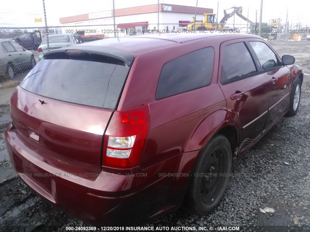 2D4FV47V17H624533 - 2007 DODGE MAGNUM SXT RED photo 4