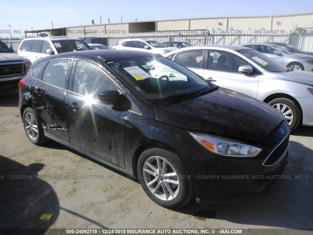 1FADP3K26JL283555 - 2018 FORD FOCUS SE შავი ფოტო 1