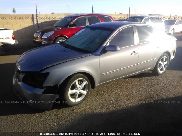 5NPEU46FX7H270735 - 2007 HYUNDAI SONATA SE/LIMITED GRAY photo 2