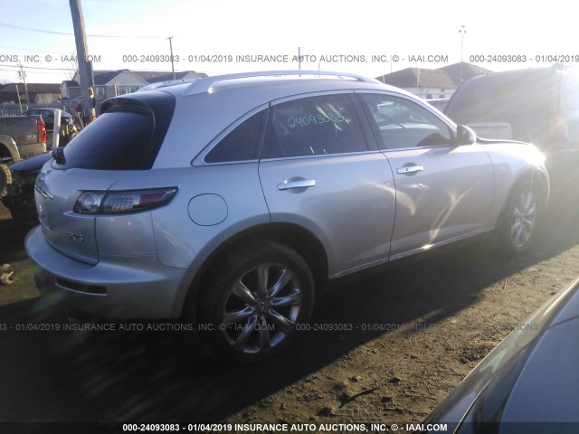 JNRBS08W46X401045 - 2006 INFINITI FX45 SILVER photo 4