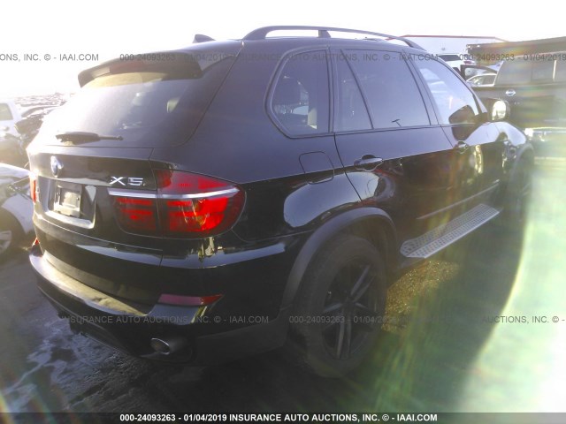 5UXZW0C52D0B96074 - 2013 BMW X5 XDRIVE35D Чорний фото 4