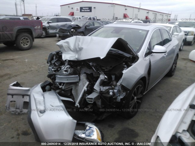 1G4PR5SK4H4115281 - 2017 BUICK VERANO SPORT TOURING SILVER photo 2