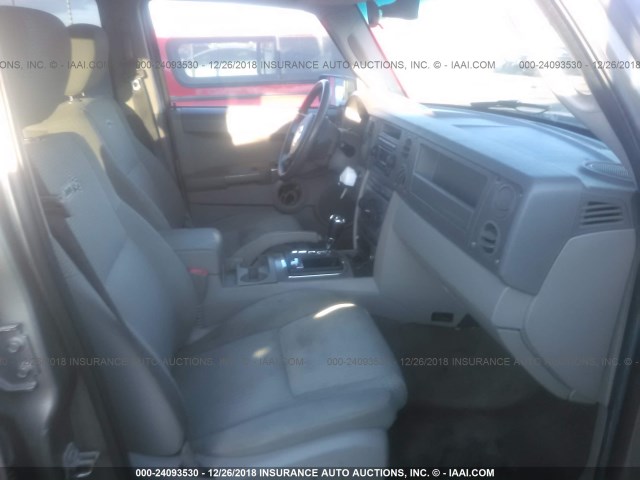 1J8HG48N36C266912 - 2006 JEEP COMMANDER Qəhvəyi foto 5