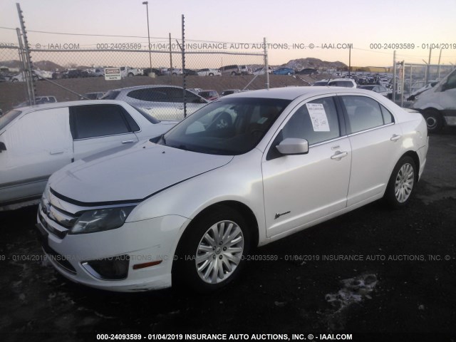 3FADP0L38AR412614 - 2010 FORD FUSION HYBRID WHITE photo 2