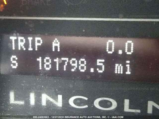 5LMFU28528LJ17866 - 2008 LINCOLN NAVIGATOR 白色 照片 7