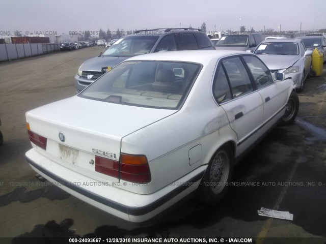WBAHD231XK2091547 - 1989 BMW 535 I AUTOMATIC WHITE photo 4