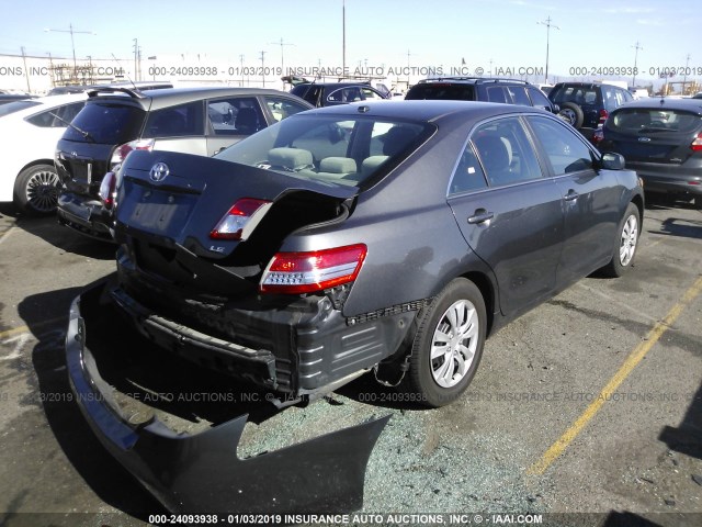 4T1BF3EK9BU219825 - 2011 TOYOTA CAMRY SE/LE/XLE 灰色 照片 4