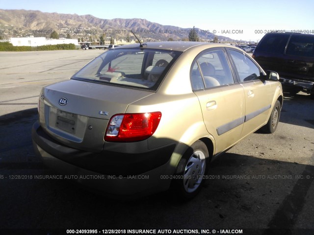 KNADE223896440738 - 2009 KIA RIO LX/SX GOLD photo 4