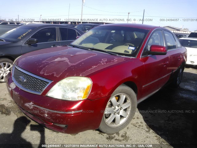 1FAFP24166G110013 - 2006 FORD FIVE HUNDRED SEL MAROON photo 2