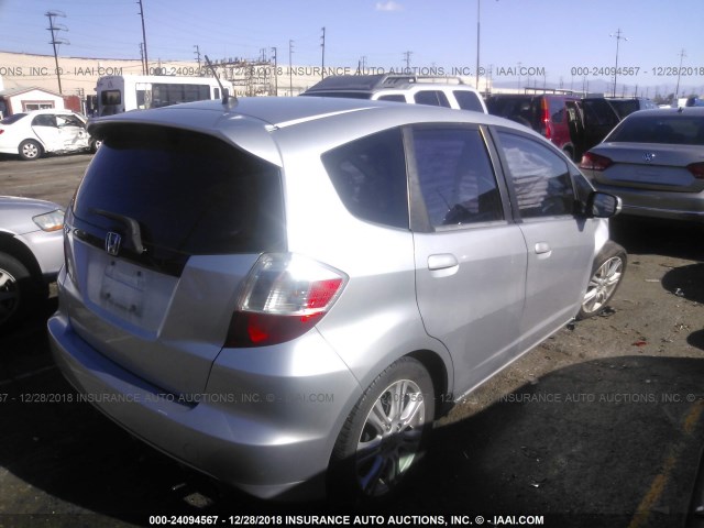 JHMGE8H50BS005137 - 2011 HONDA FIT SPORT SILVER photo 4