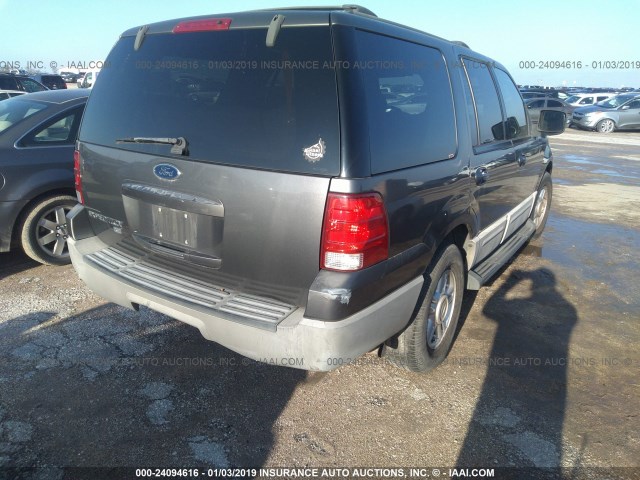 1FMRU15W03LC40954 - 2003 FORD EXPEDITION XLT GRAY photo 4