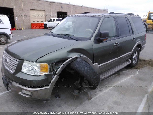 1FMFU18L44LA32064 - 2004 FORD EXPEDITION EDDIE BAUER GREEN photo 2