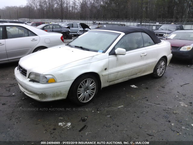 YV1NC63D04J047442 - 2004 VOLVO C70 LPT WHITE photo 2