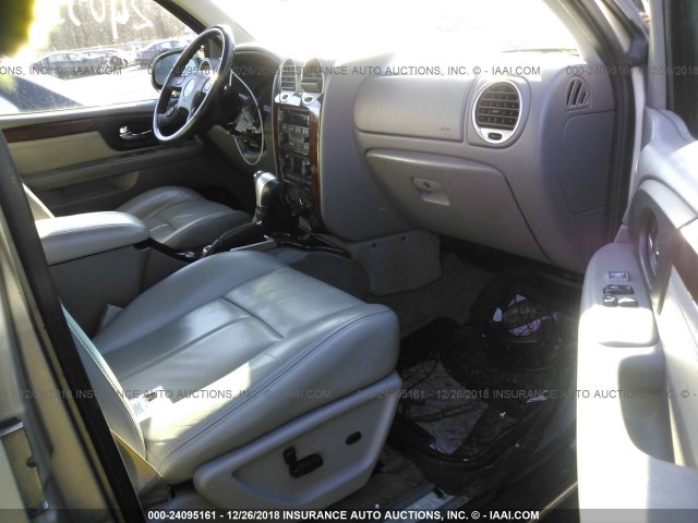 1GKDT13S272286822 - 2007 GMC ENVOY SILVER photo 5