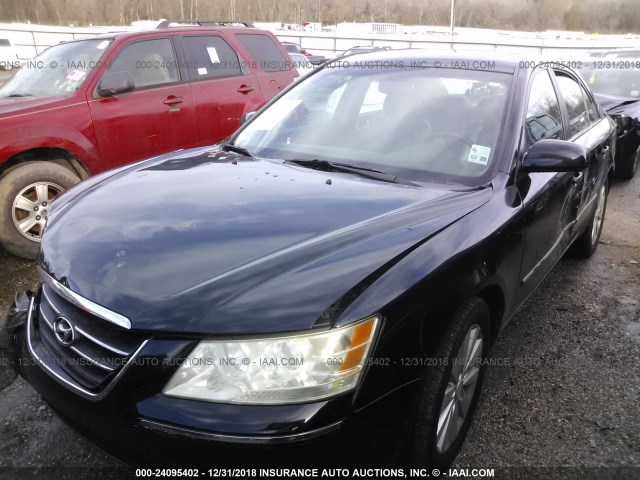 5NPEU46F89H457717 - 2009 HYUNDAI SONATA SE/LIMITED BLACK photo 2