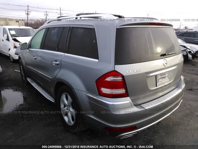 4JGBF7BE3BA734973 - 2011 MERCEDES-BENZ GL 450 4MATIC GRAY photo 3