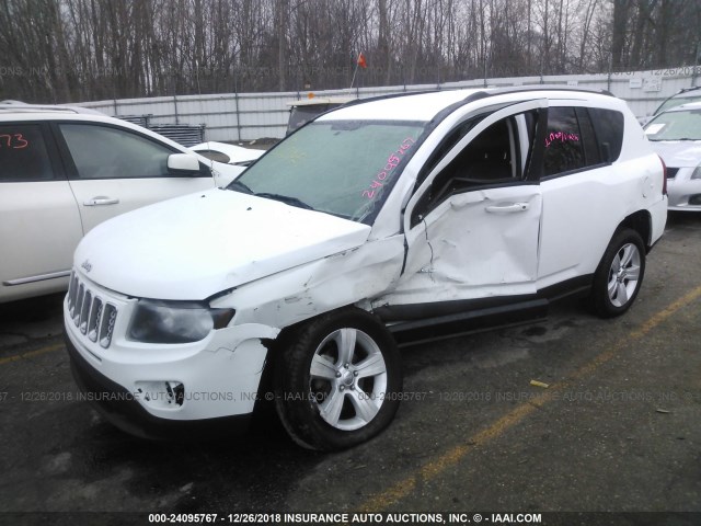 1C4NJDEB5GD614033 - 2016 JEEP COMPASS LATITUDE WHITE photo 2