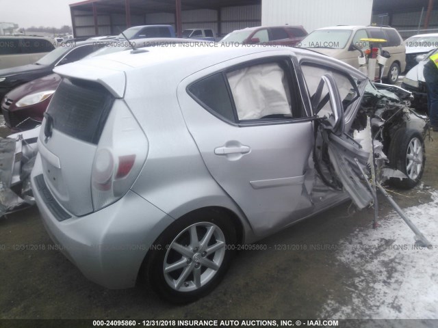 JTDKDTB30E1563427 - 2014 TOYOTA PRIUS C SILVER photo 4