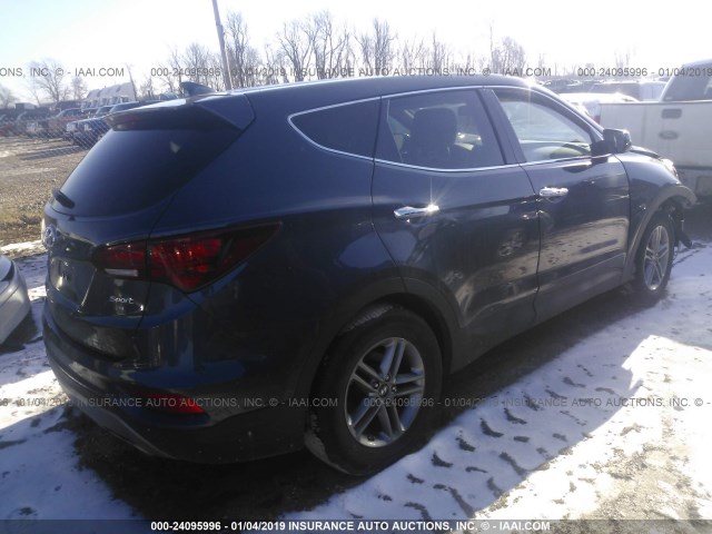 5XYZT3LB1HG405500 - 2017 HYUNDAI SANTA FE SPORT  GRAY photo 4