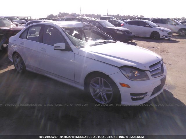 WDDGF4HB8DA767434 - 2013 MERCEDES-BENZ C 250 WHITE photo 1