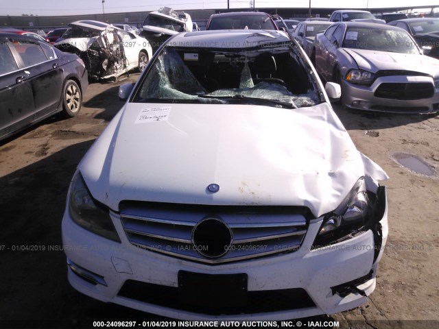 WDDGF4HB8DA767434 - 2013 MERCEDES-BENZ C 250 WHITE photo 6