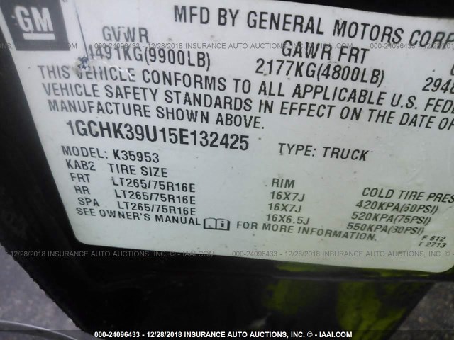 1GCHK39U15E132425 - 2005 CHEVROLET SILVERADO K3500 BLACK photo 9