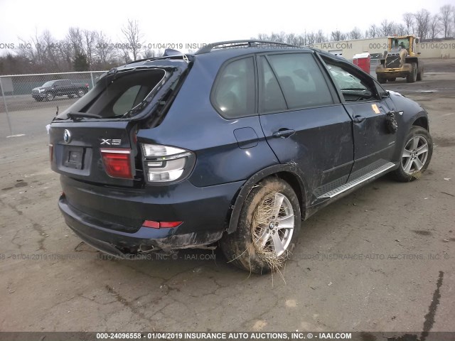 5UXZW0C53BL662328 - 2011 BMW X5 XDRIVE35D Azul foto 4