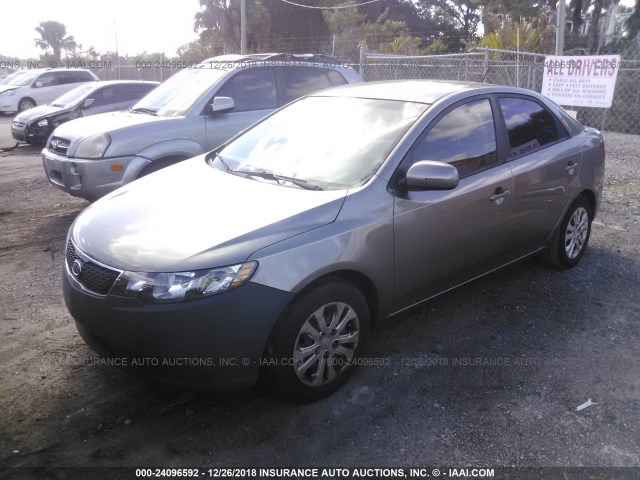 KNAFU4A22B5369063 - 2011 KIA FORTE EX GRAY photo 2