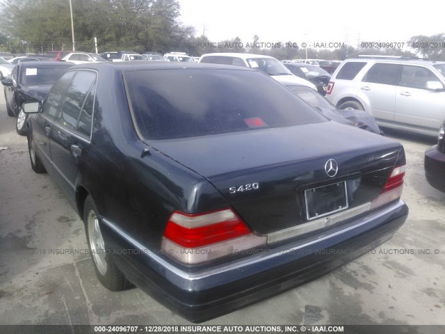 WDBGA43G8XA414612 - 1999 MERCEDES-BENZ S 420 BLACK photo 3