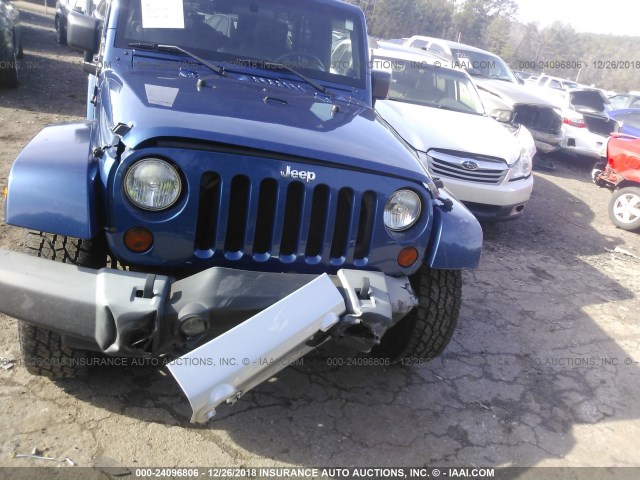 1J4GB59139L747213 - 2009 JEEP WRANGLER UNLIMITE SAHARA BLUE photo 6