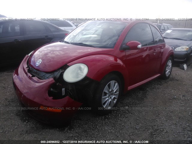 3VWPW31CX9M517045 - 2009 VOLKSWAGEN NEW BEETLE S RED photo 2