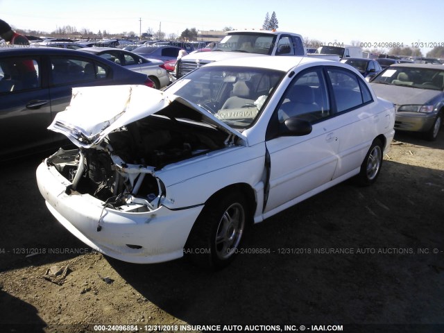 KNADC123726165403 - 2002 KIA RIO WHITE photo 2