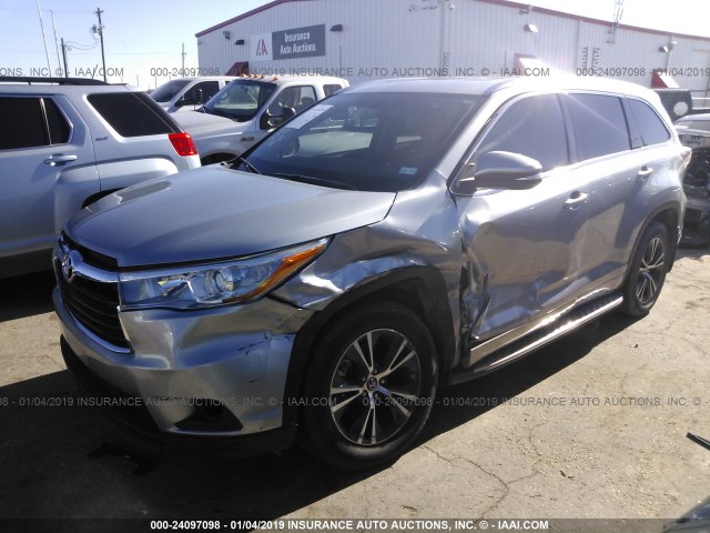 5TDKKRFH1GS151814 - 2016 TOYOTA HIGHLANDER XLE ვერცხლისფერი ფოტო 2
