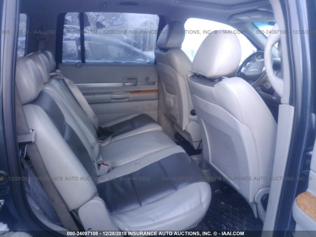 1A8HX58N18F153922 - 2008 CHRYSLER ASPEN LIMITED GRAY photo 8