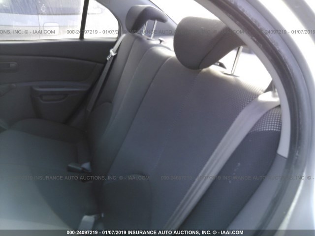 KNADE123176185891 - 2007 KIA RIO LX/SX SILVER photo 8