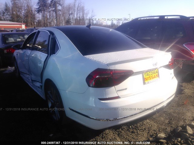 1VWDT7A32HC015844 - 2017 VOLKSWAGEN PASSAT R-LINE Ağ foto 3