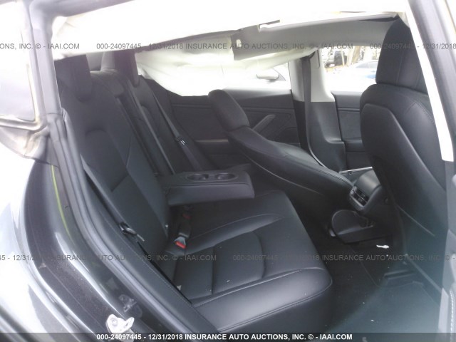 5YJ3E1EA0JF026770 - 2018 TESLA MODEL 3 GRAY photo 8