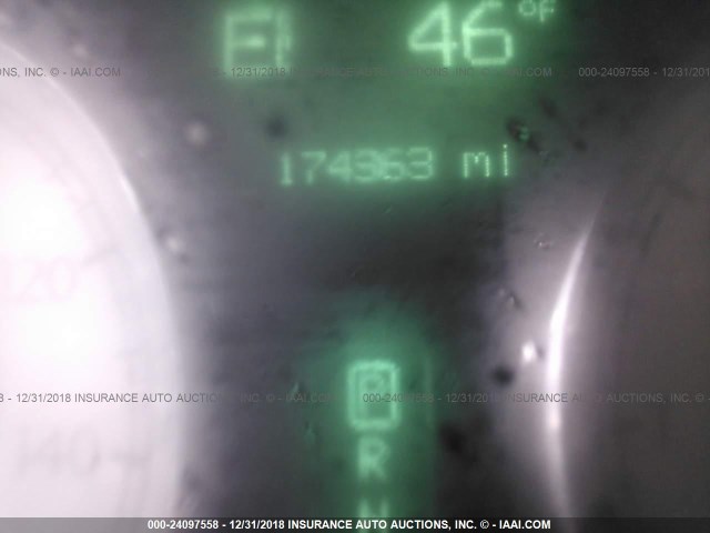 2C3JA63H05H594814 - 2005 CHRYSLER 300C BLACK photo 7