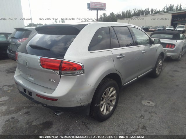 2LMDJ6JK8CBL09820 - 2012 LINCOLN MKX SILVER photo 4